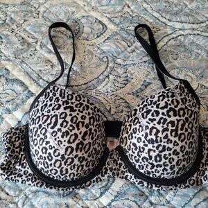 Leopard print bra